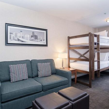Sandman Hotel & Suites Calgary West Esterno foto