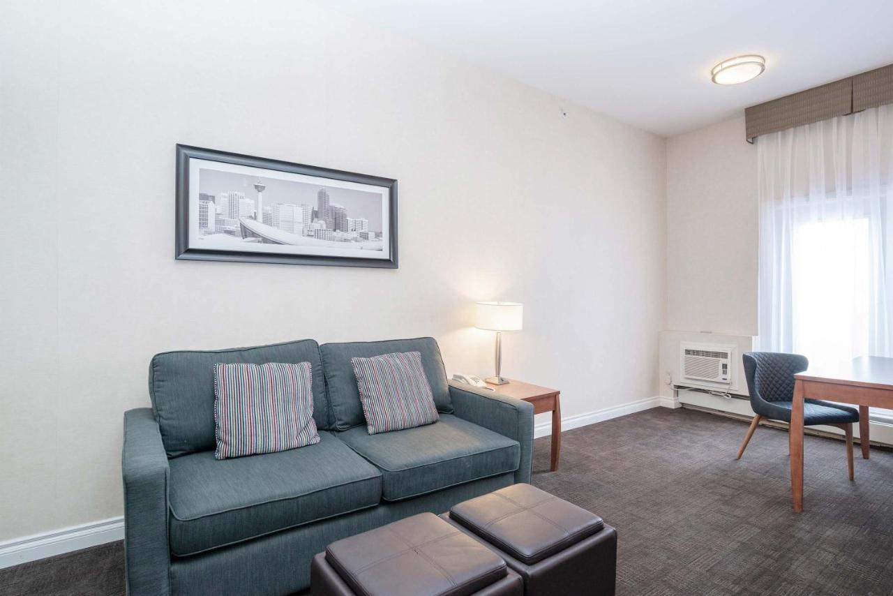 Sandman Hotel & Suites Calgary West Esterno foto