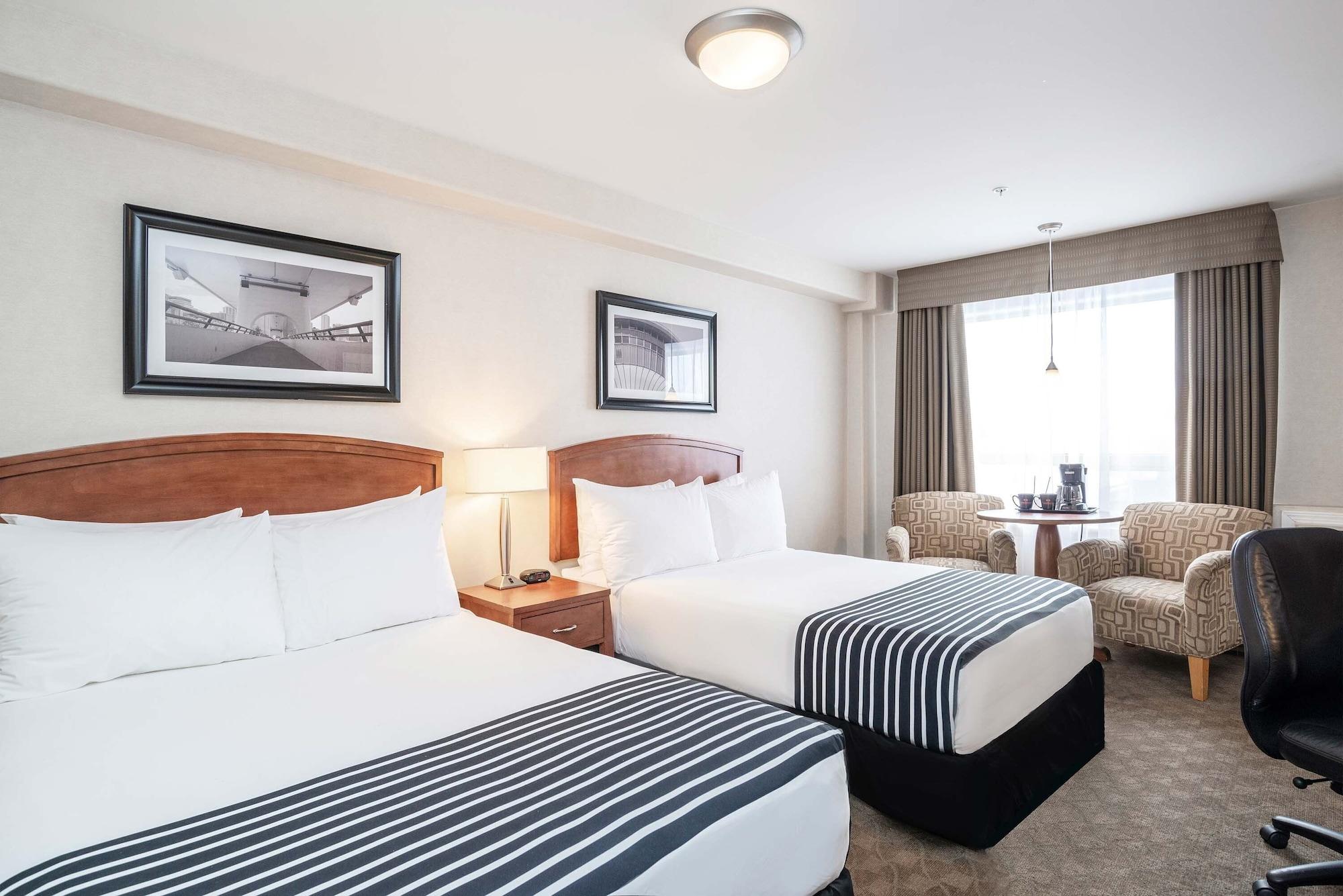Sandman Hotel & Suites Calgary West Esterno foto