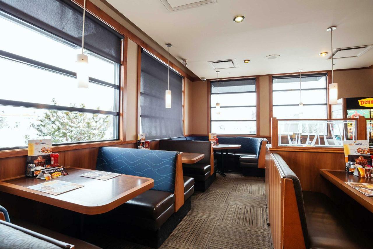 Sandman Hotel & Suites Calgary West Esterno foto